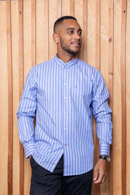 Le double col officier